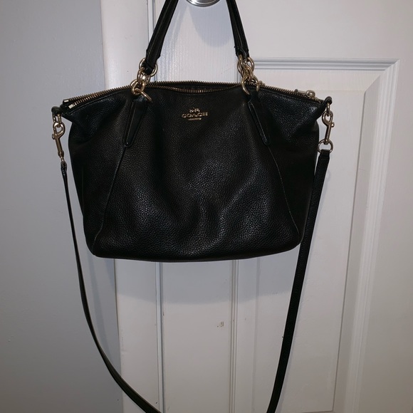 Coach satchel - Picture 1 of 4